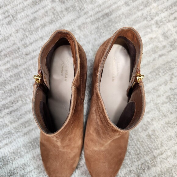 Cole Haan womens Grand OS Davenport Sequoia Brown heeled ankle Bootie size 9 - Picture 9 of 10